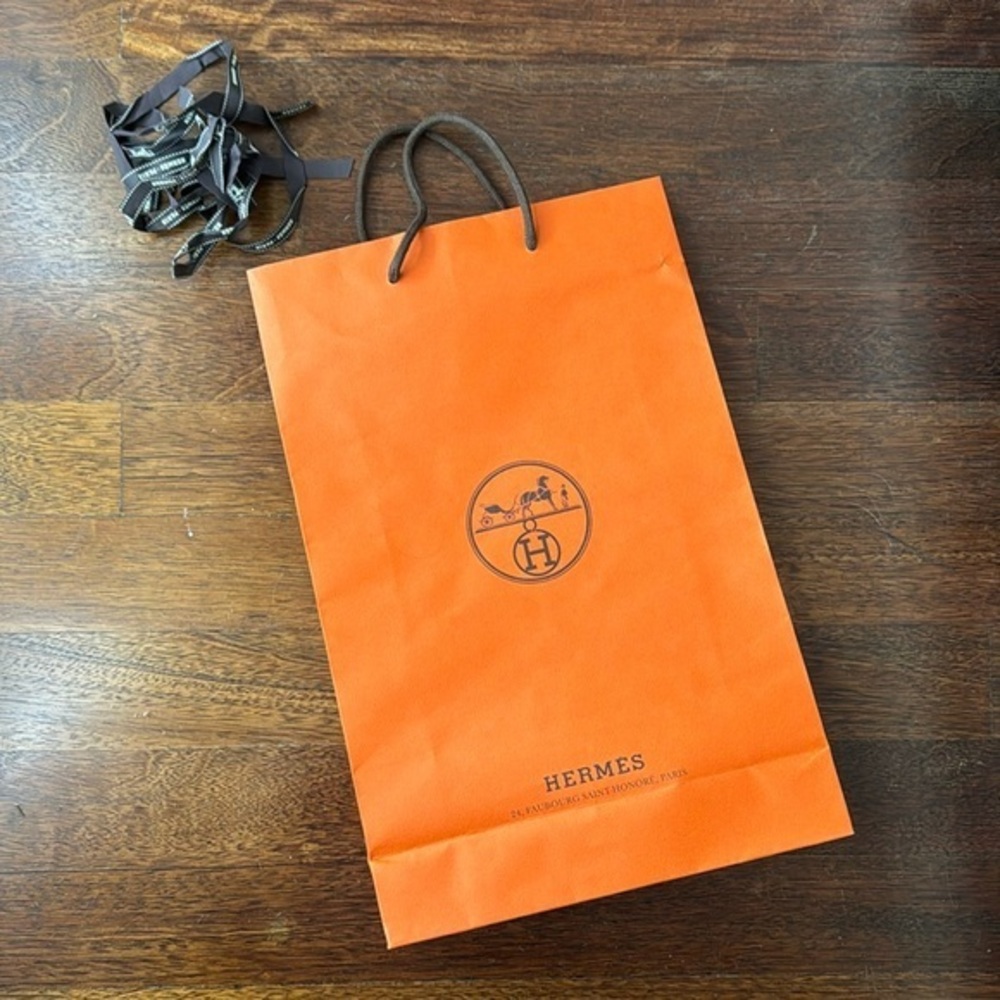 Hermès Shopping Bag with Ribbon 11” x 16.75” x 4"